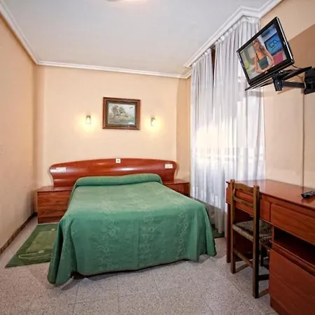 La Paz Hotel Llanes