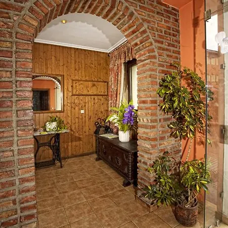 Hotel La Paz *